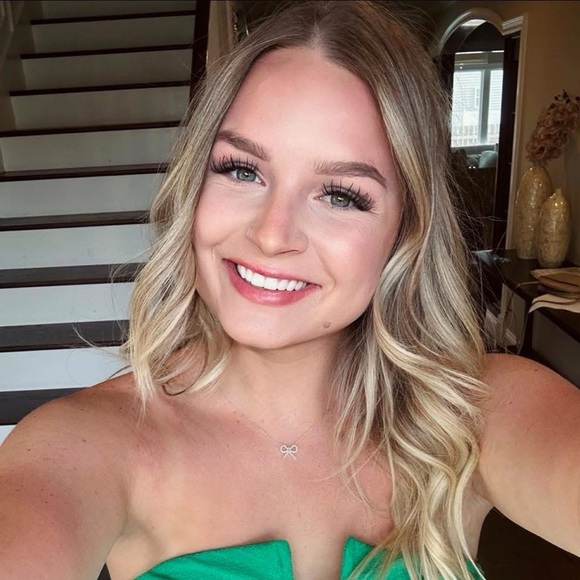 chelseybugg19